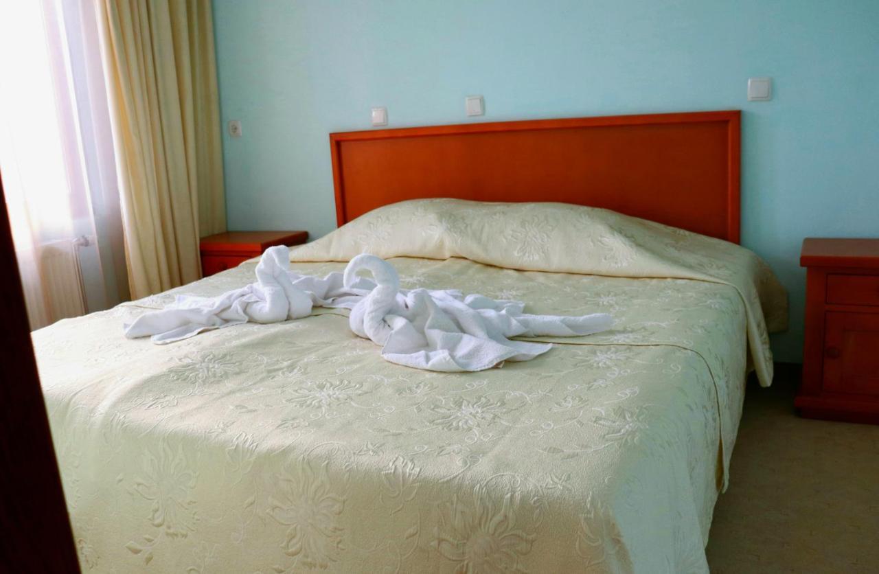 Family Hotel Nadine Bansko Ngoại thất bức ảnh